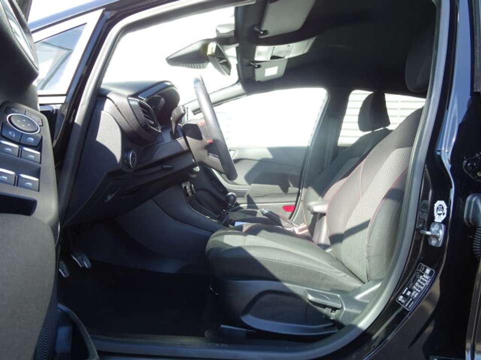 Ford Fiesta - Imagem 7