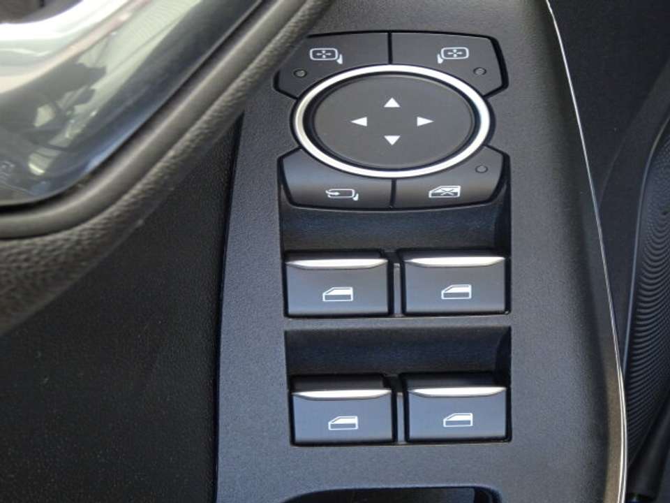 Ford Fiesta - Imagem 10