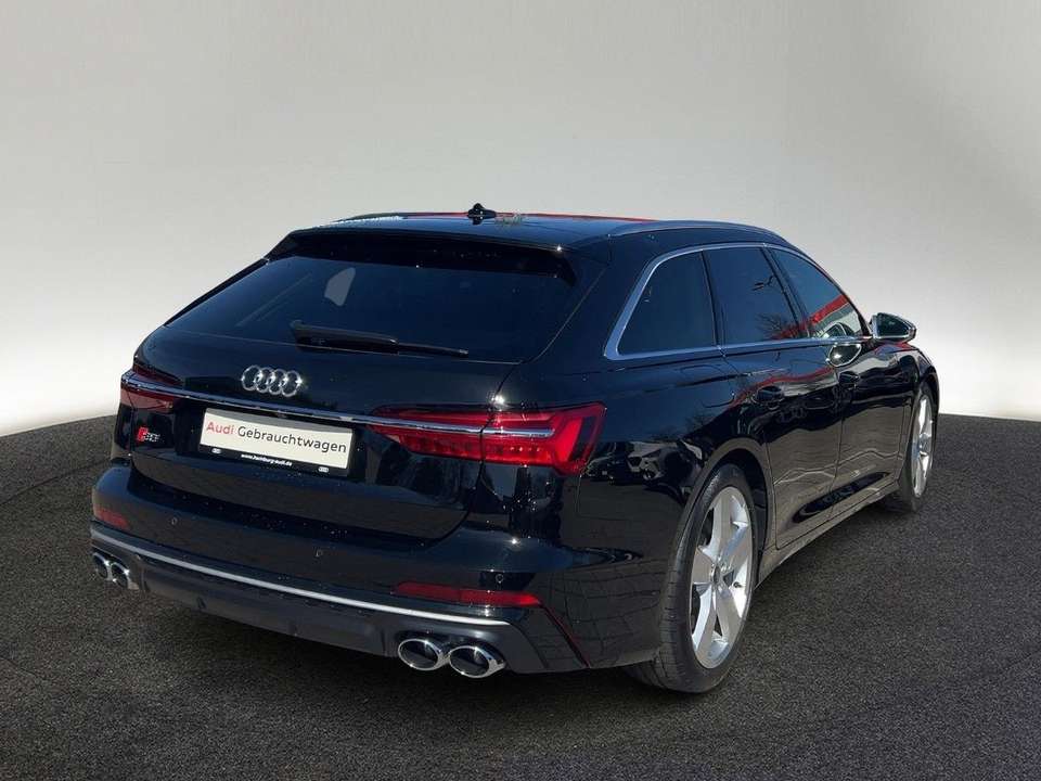 Audi S6 - Imagem 5