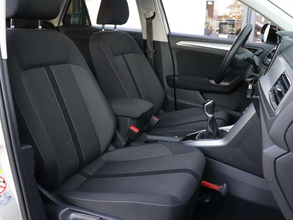 Volkswagen T-Roc - Imagem 7