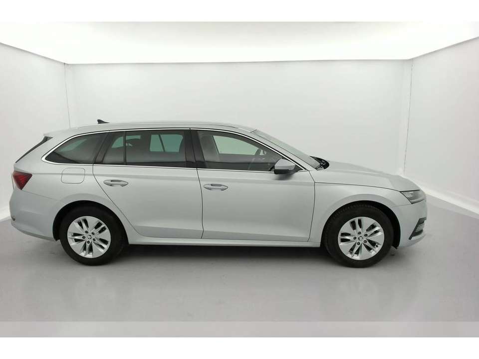 Skoda Octavia - Imagem 7