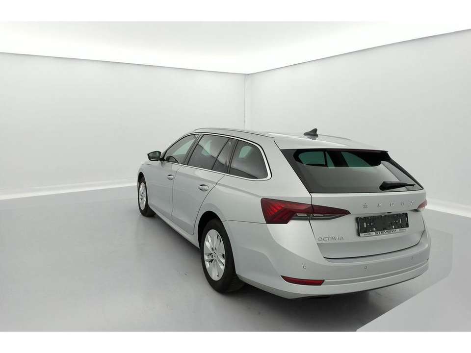 Skoda Octavia - Imagem 12