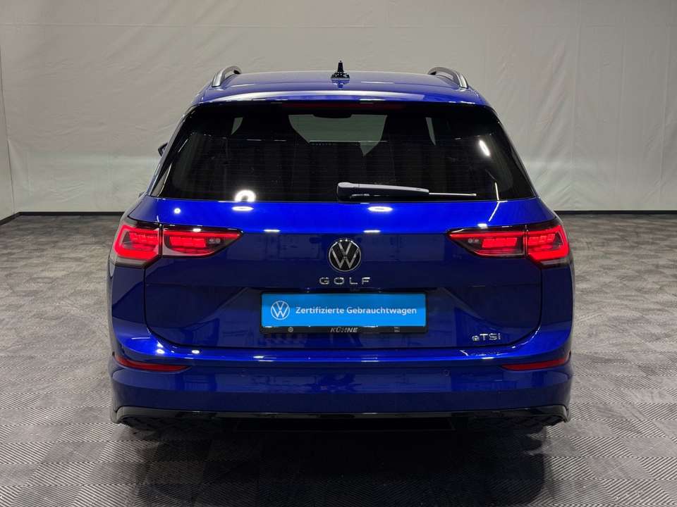 Volkswagen Golf Variant - Imagem 14