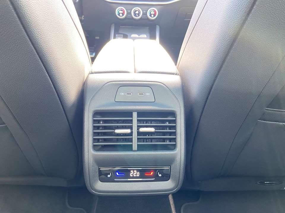 Skoda Superb - Imagem 14