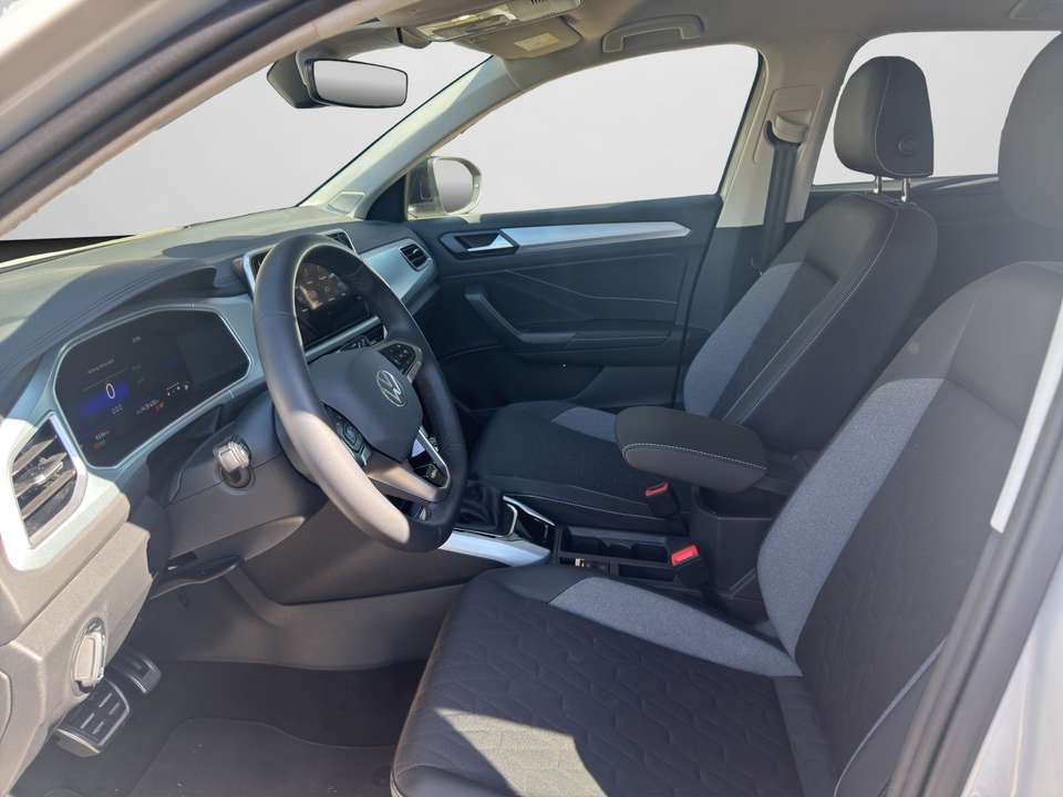 Volkswagen T-Roc - Imagem 12