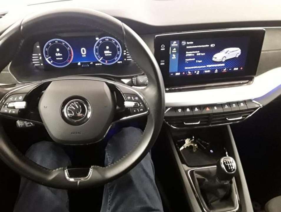 Skoda Octavia - Imagem 9