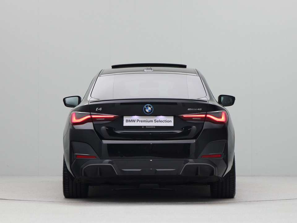 BMW i4 - Imagem 9