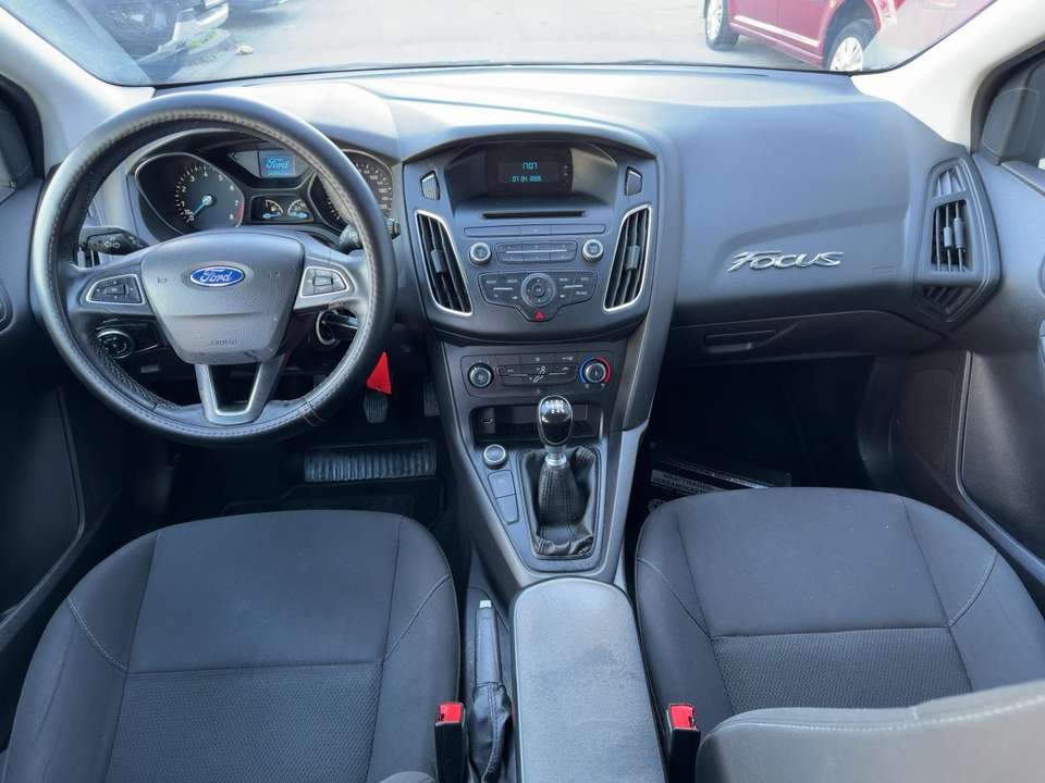 Ford Focus - Imagem 8