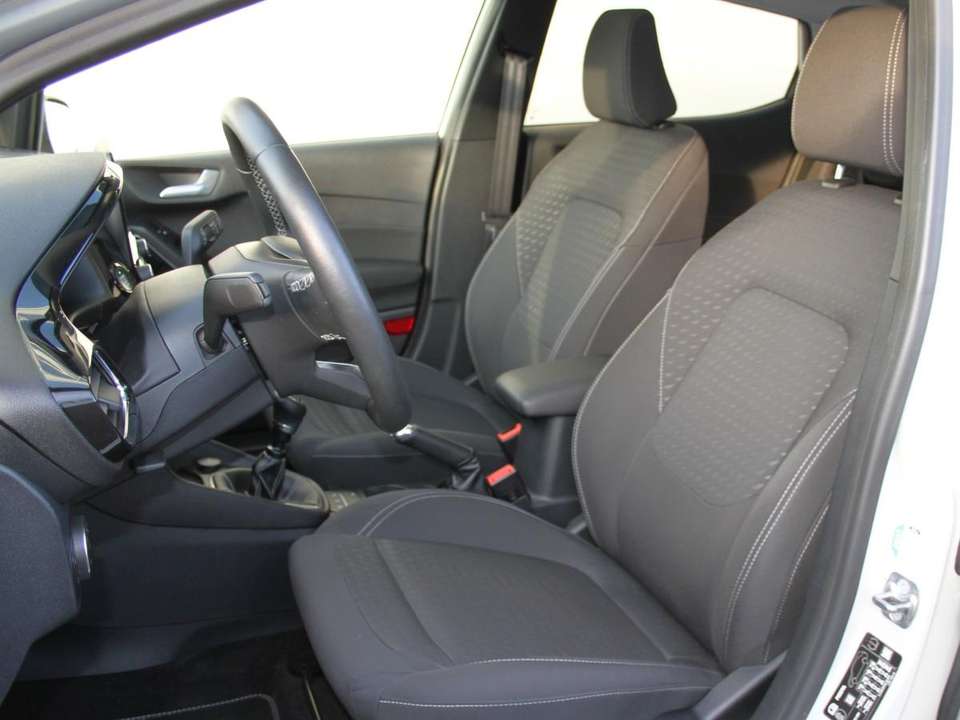 Ford Fiesta - Imagem 3