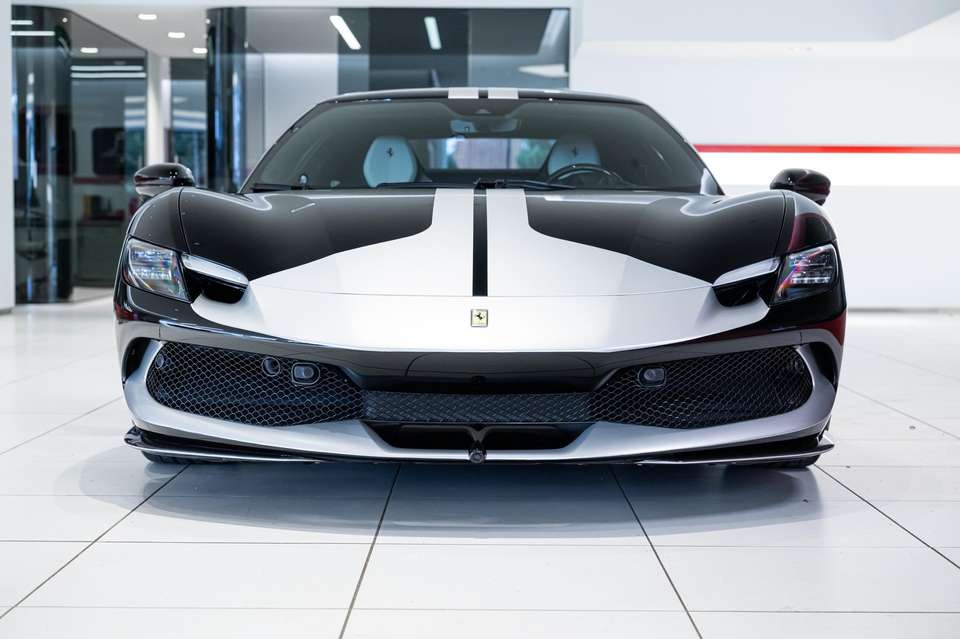 Ferrari 296 GTB - Imagem 3