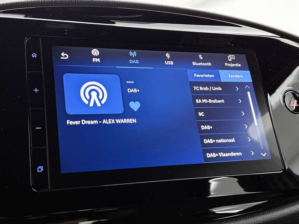 Toyota Aygo X - Imagem 9