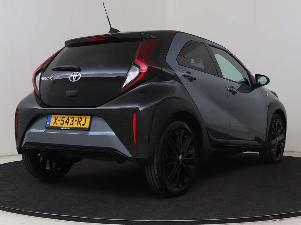 Toyota Aygo X - Imagem 2