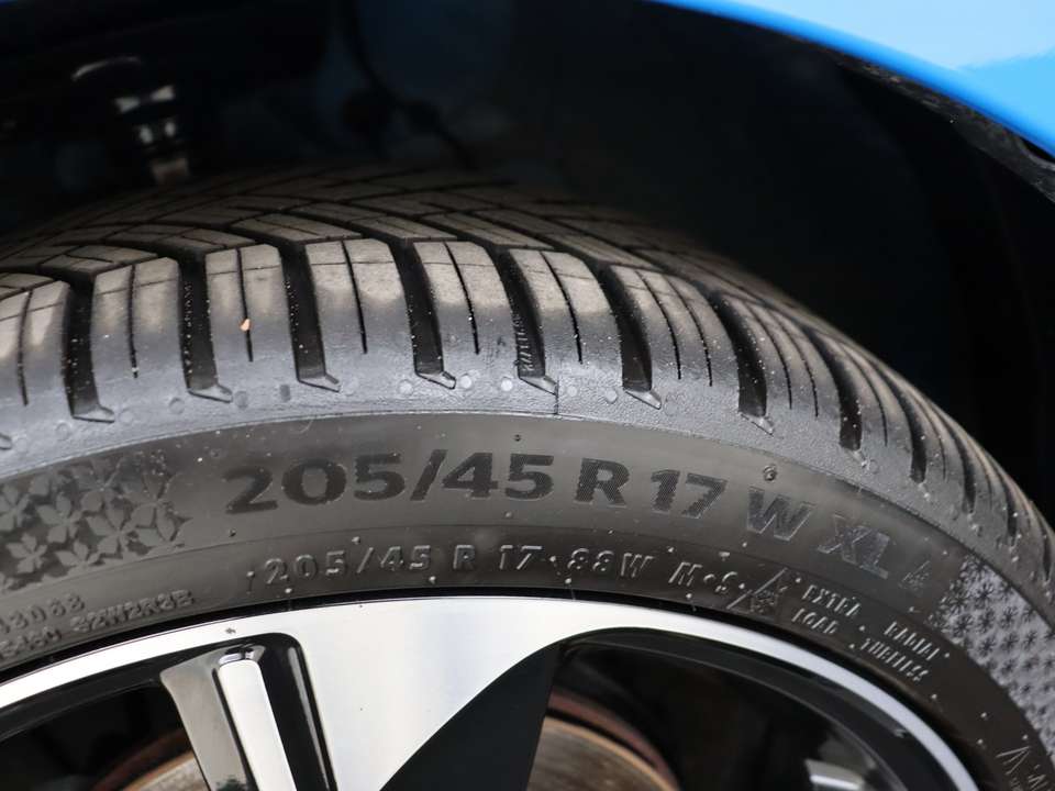 Toyota Yaris - Imagem 6