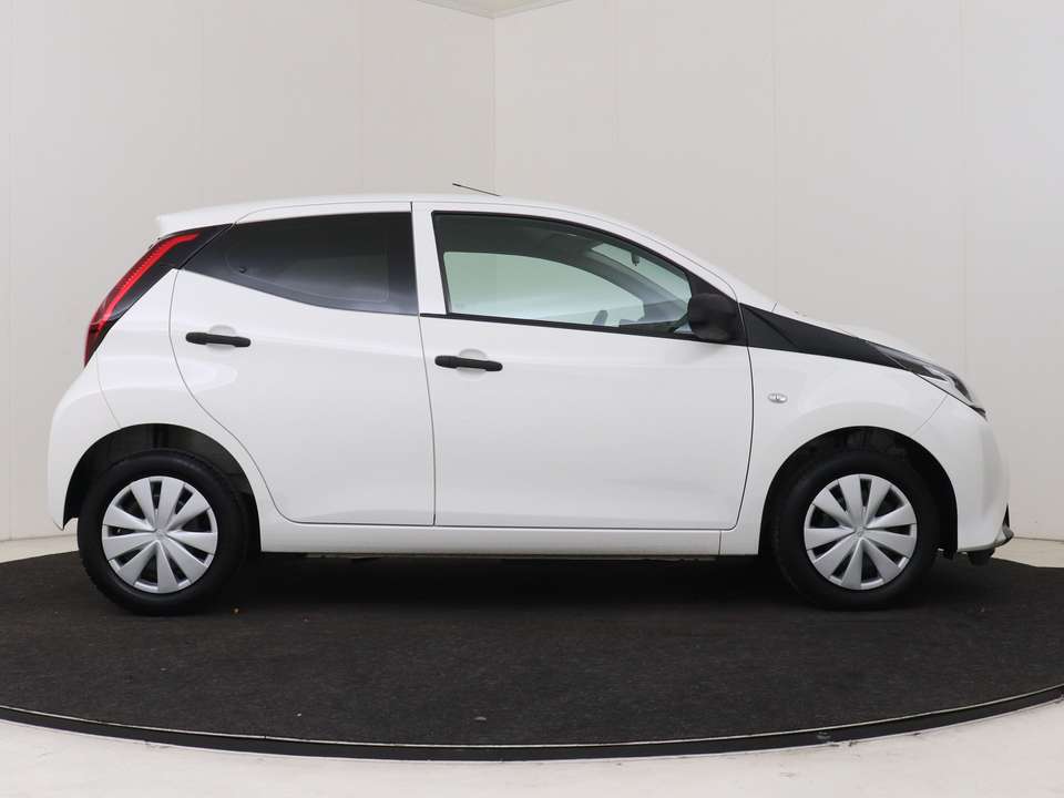 Toyota Aygo - Imagem 14