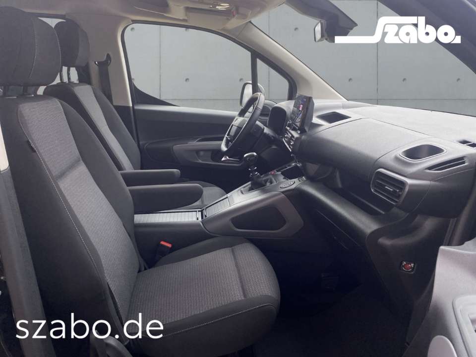 Toyota Proace City - Imagem 13