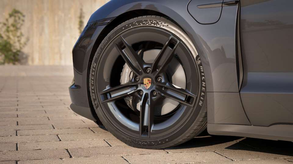 Porsche Taycan - Imagem 5