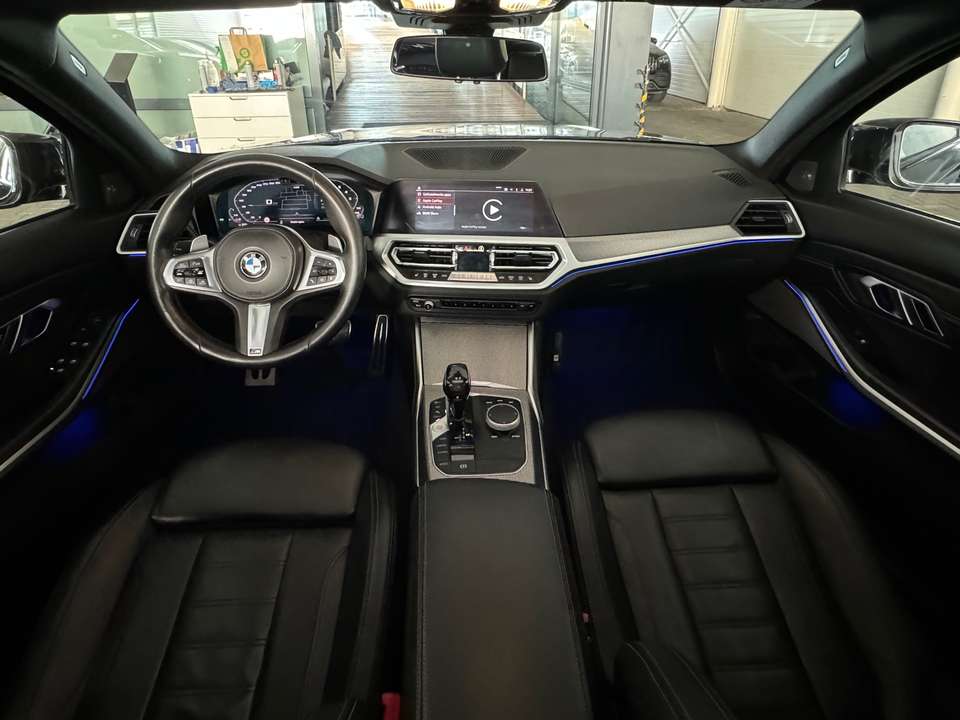 BMW 330 - Imagem 4