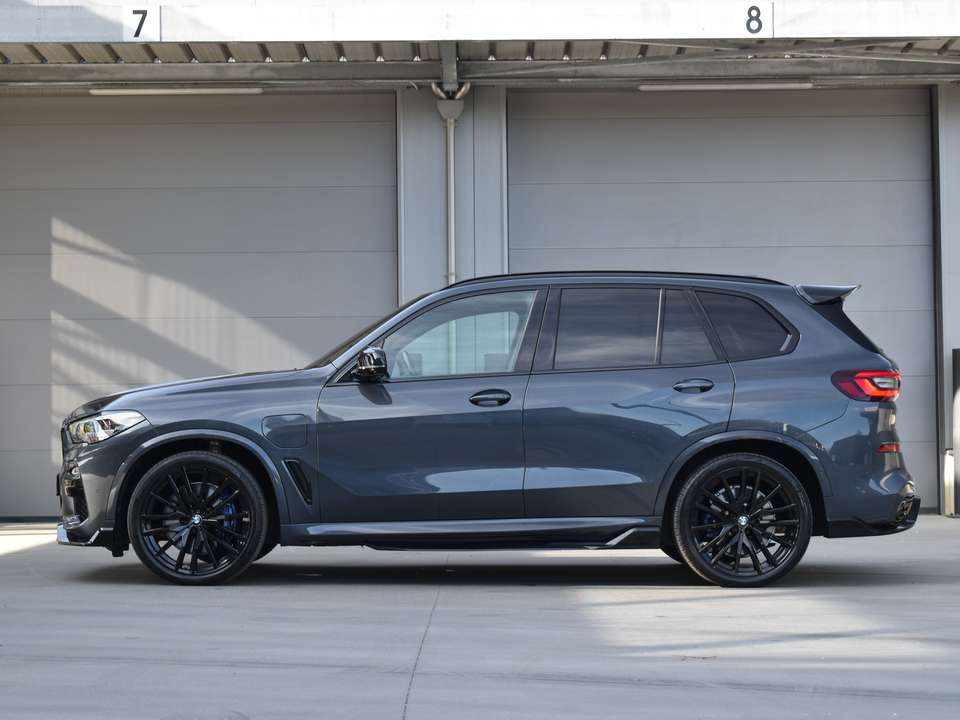 BMW X5 - Imagem 2