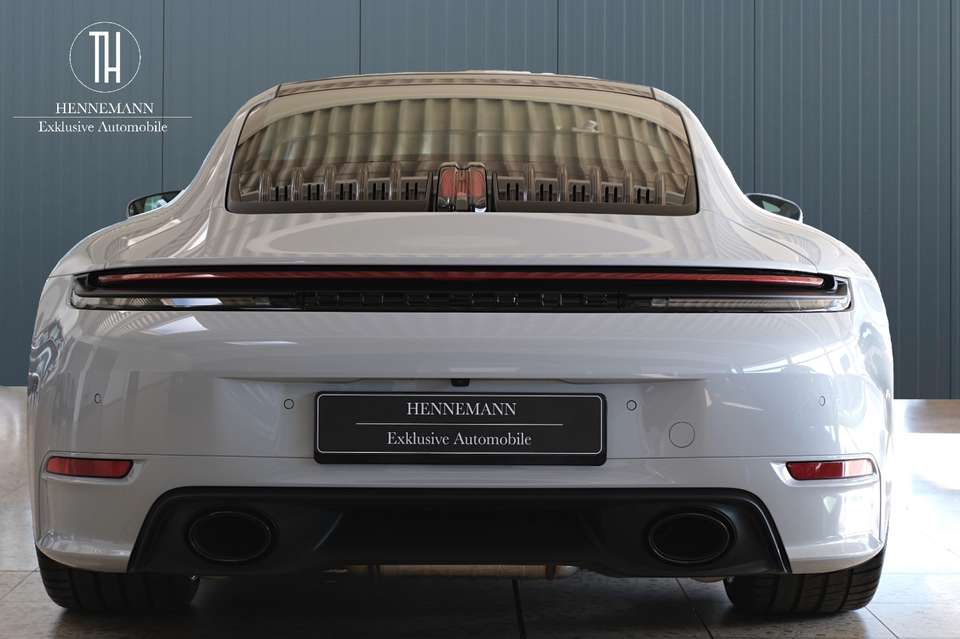 Porsche 992 - Imagem 8