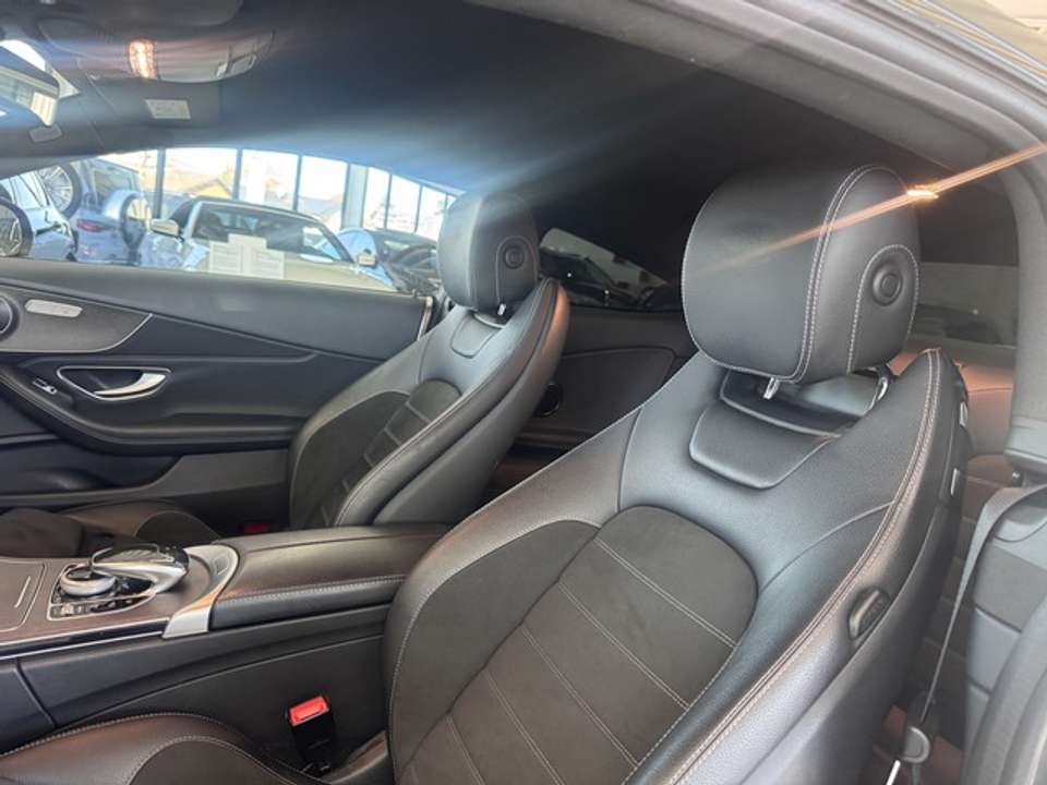 Mercedes-Benz C 220 - Imagem 9