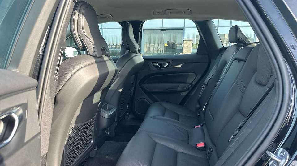 Volvo XC60 - Imagem 7