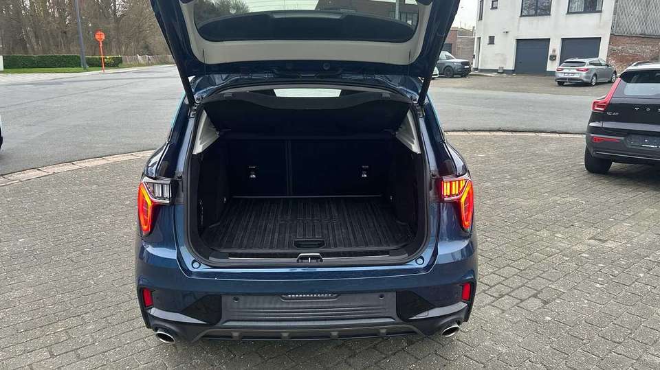 Lynk & Co 01 - Imagem 13