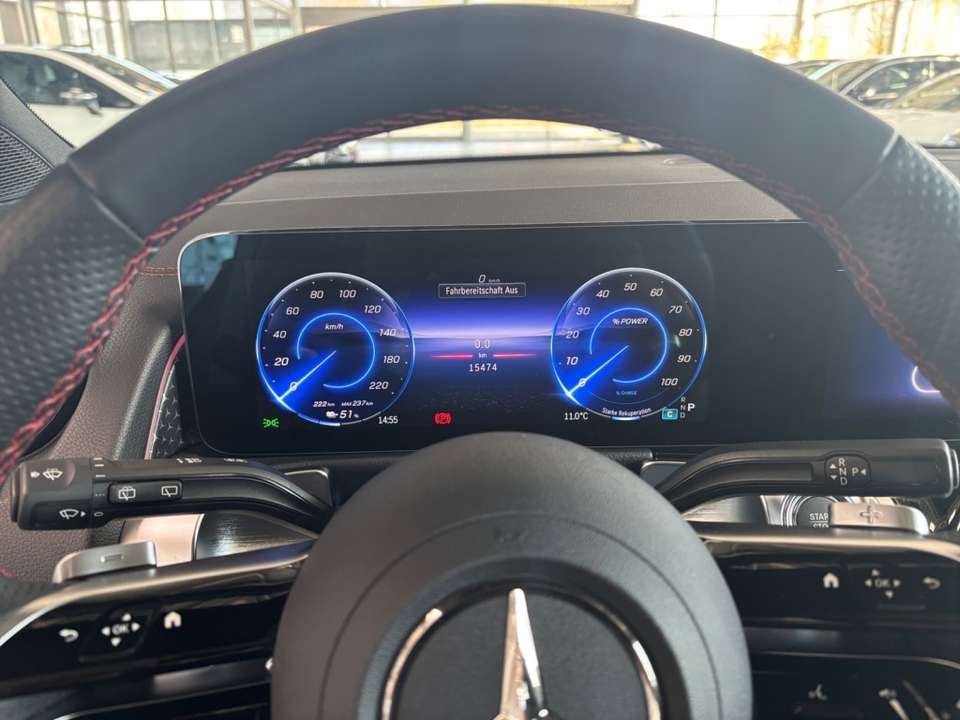 Mercedes-Benz EQB 350 - Imagem 7