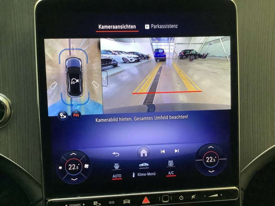 Mercedes-Benz EQE SUV - Imagem 11