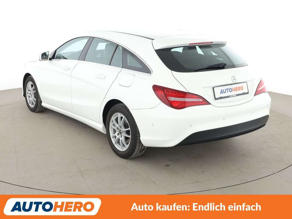 Mercedes-Benz CLA 180 - Imagem 4