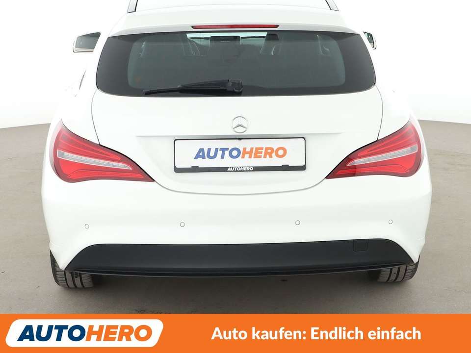 Mercedes-Benz CLA 180 - Imagem 5