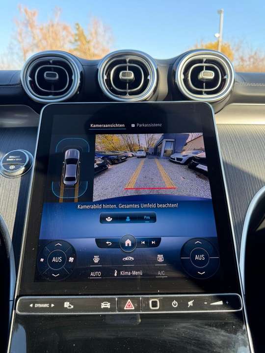 Mercedes-Benz C 200 - Imagem 13