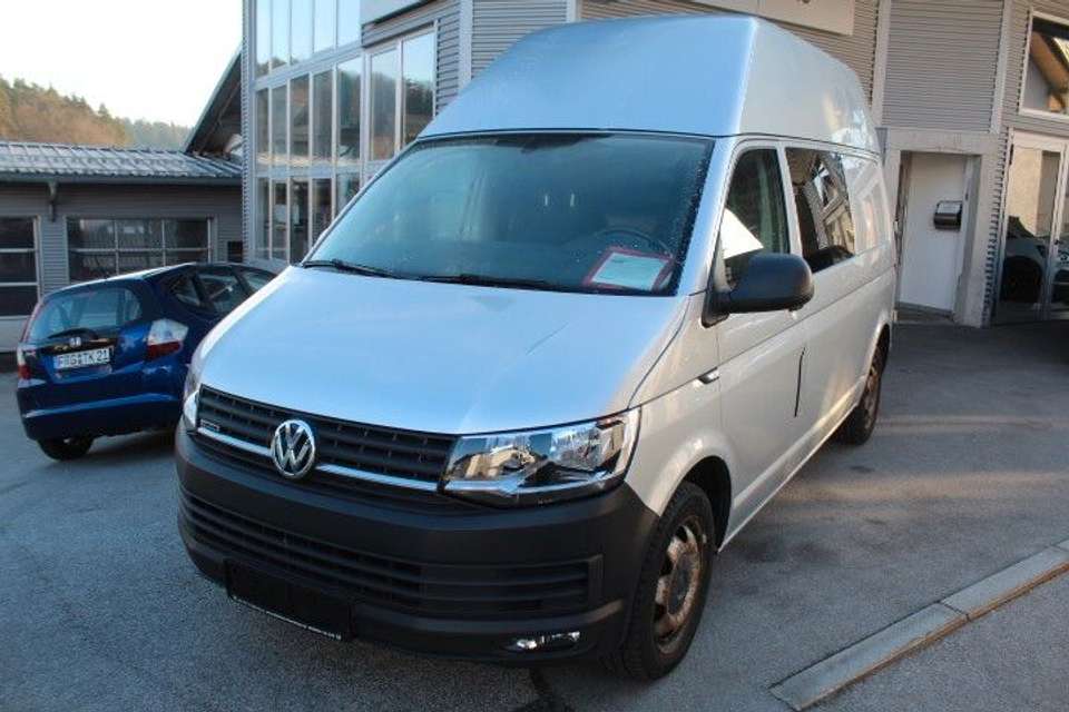 Volkswagen T6 Transporter - Imagem 1