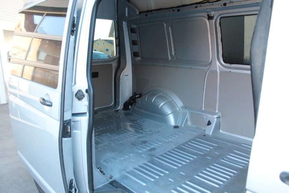 Volkswagen T6 Transporter - Imagem 15