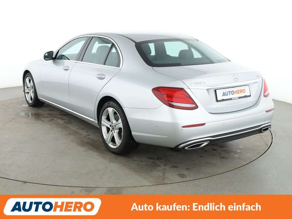 Mercedes-Benz E 350 - Imagem 4