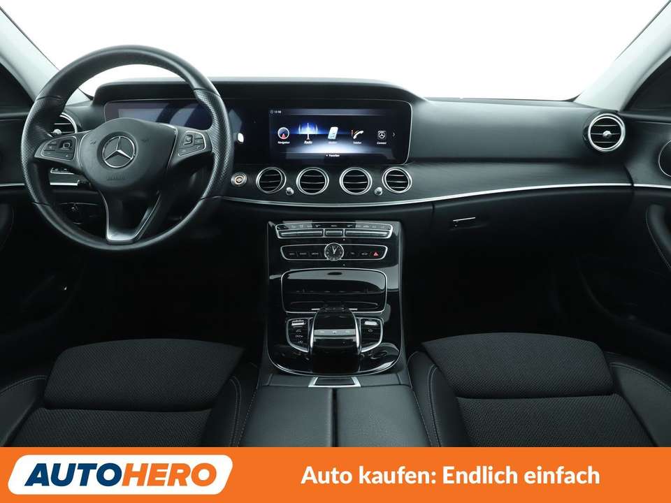 Mercedes-Benz E 350 - Imagem 12