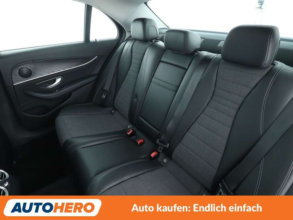 Mercedes-Benz E 350 - Imagem 14