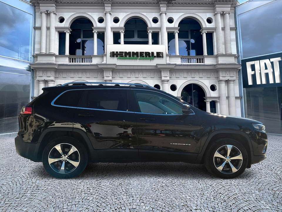 Jeep Cherokee - Imagem 5