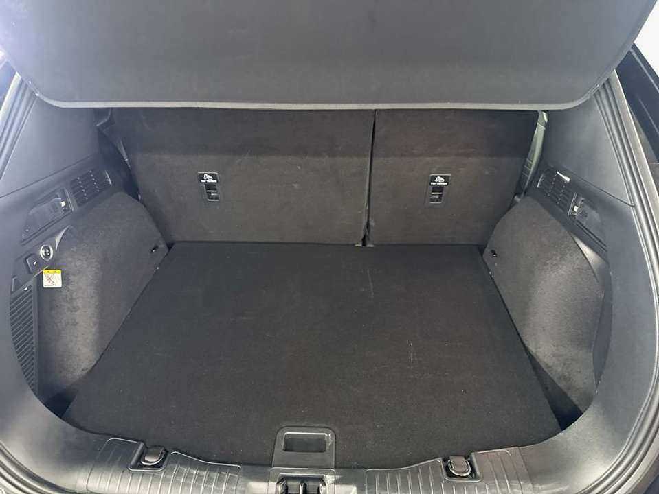 Ford Kuga - Imagem 8