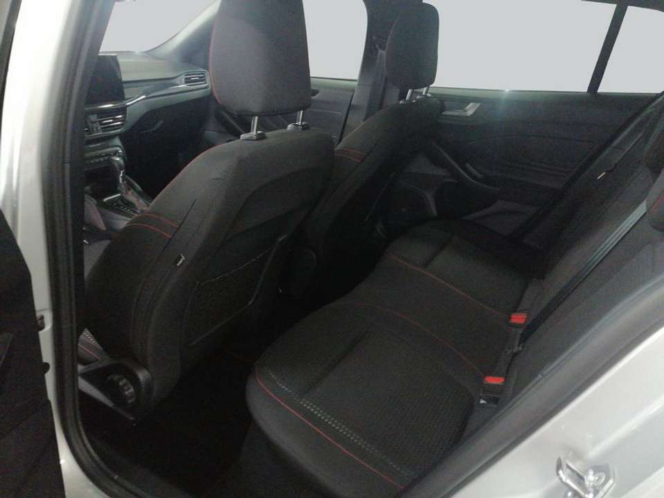 Ford Focus - Imagem 10
