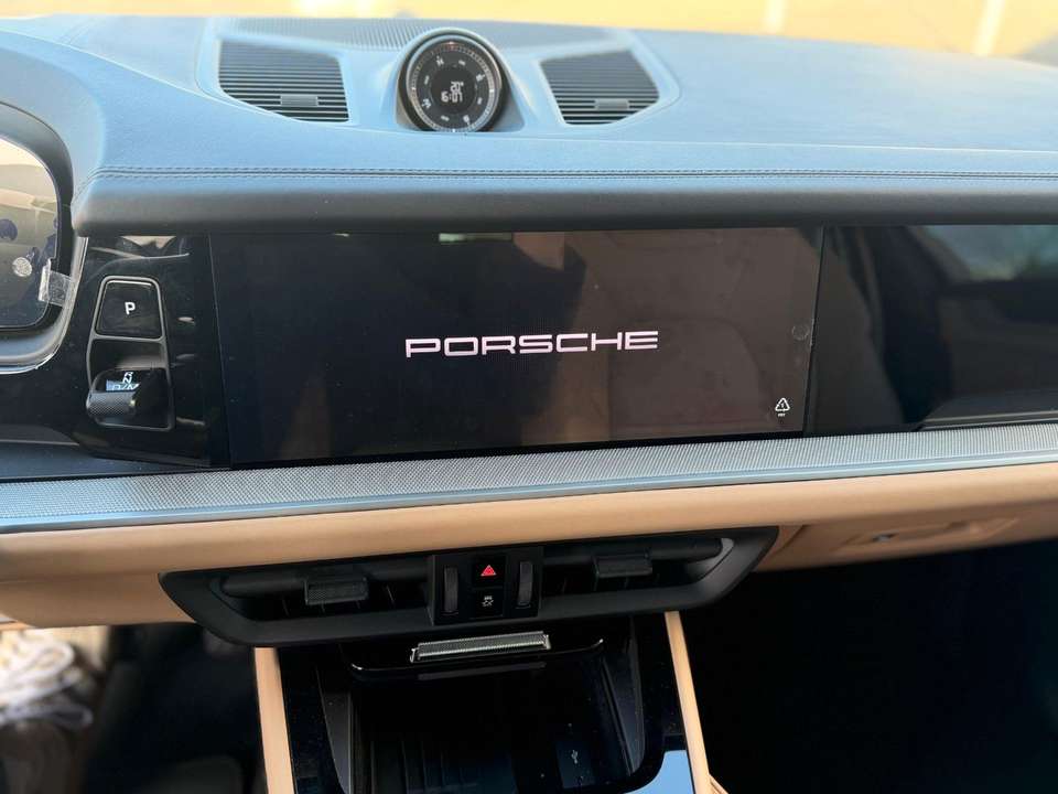 Porsche Cayenne - Imagem 7