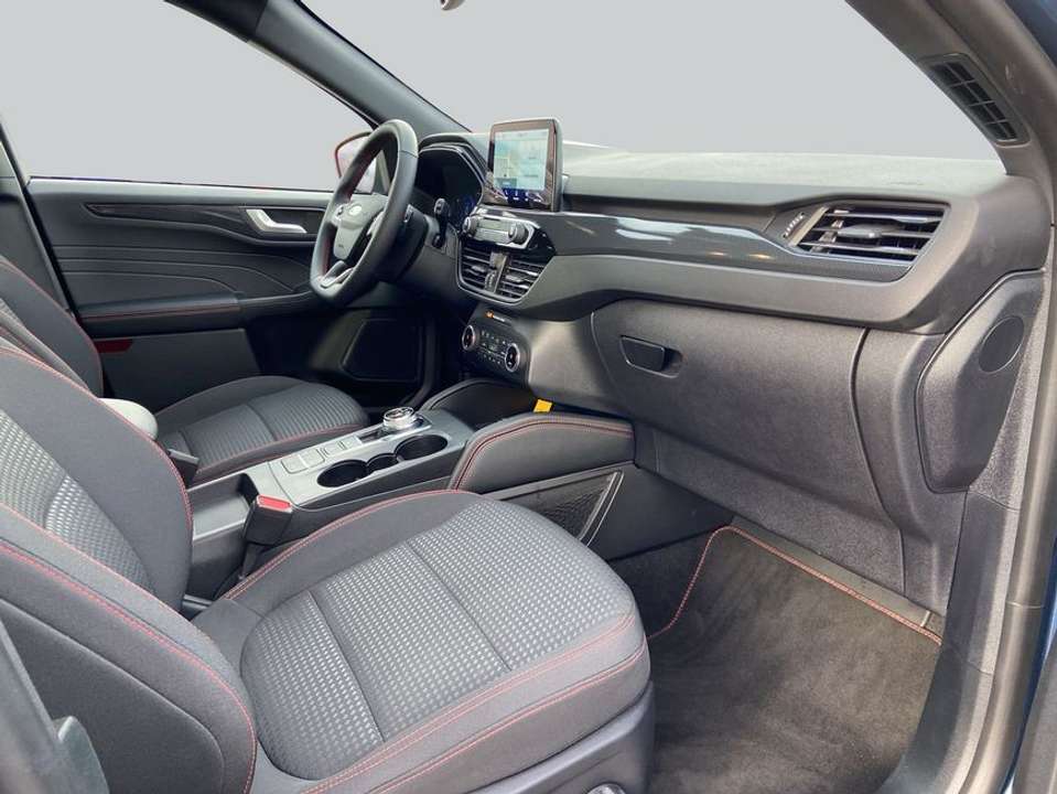 Ford Kuga - Imagem 13