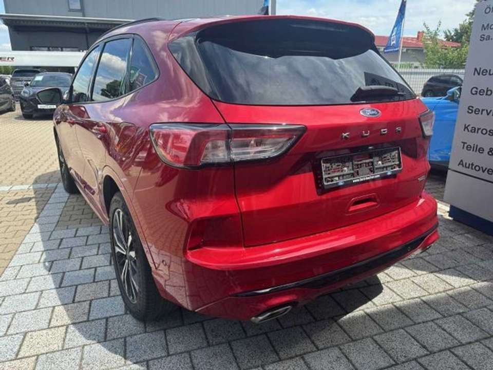 Ford Kuga - Imagem 10