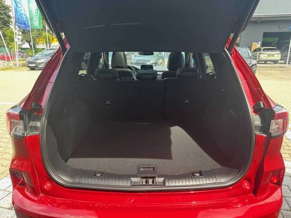 Ford Kuga - Imagem 12