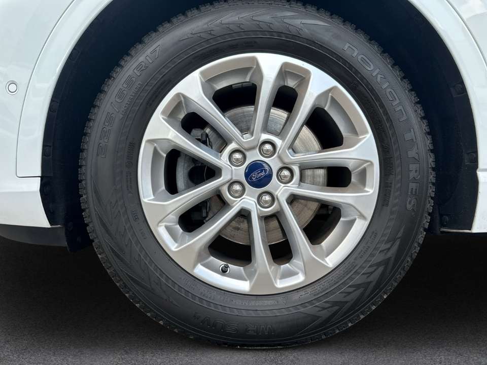 Ford Kuga - Imagem 8