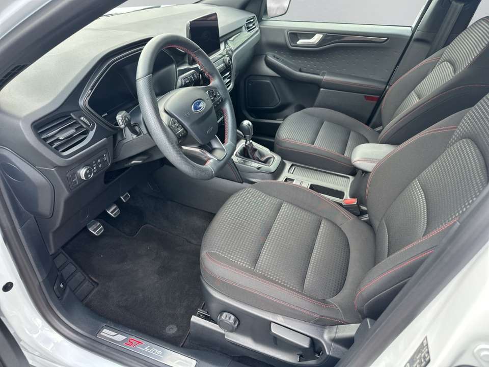 Ford Kuga - Imagem 9