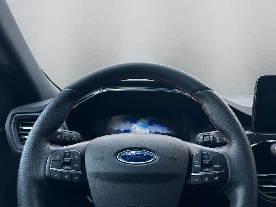 Ford Kuga - Imagem 13