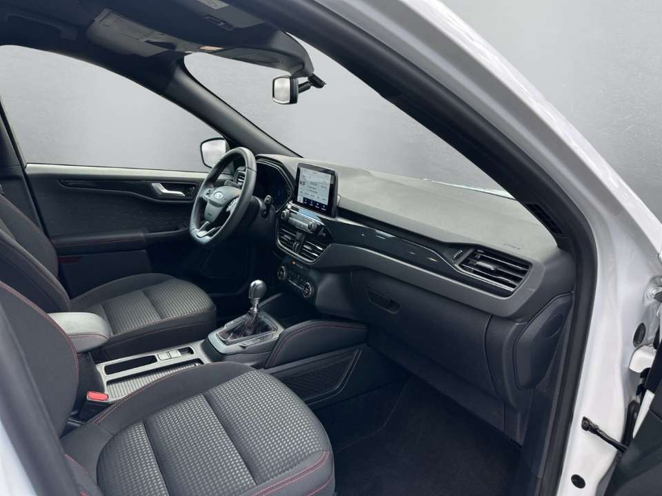 Ford Kuga - Imagem 14