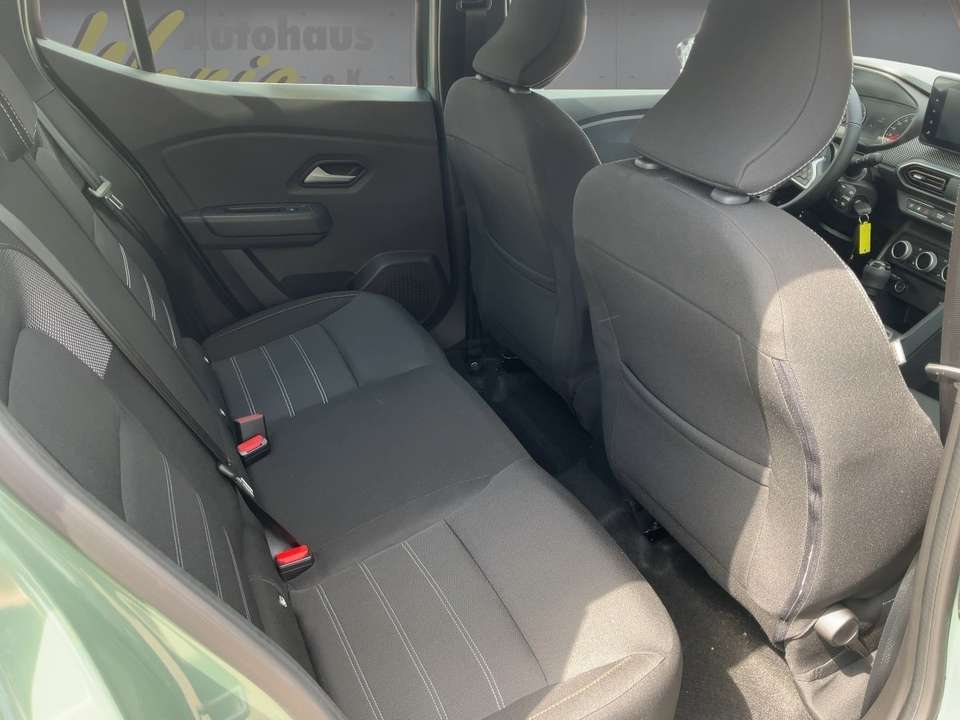 Dacia Sandero - Imagem 8
