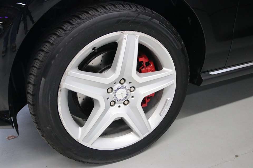 Mercedes-Benz ML 350 - Imagem 4