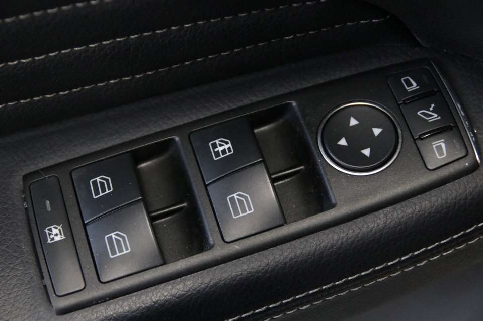 Mercedes-Benz ML 350 - Imagem 20